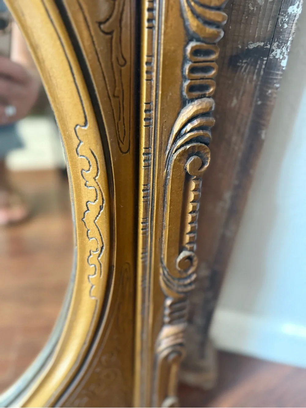 Vintage Gold Gilded Solid Wall Mirror With Oval Glass Mirror Hollywood Regency